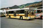 mercedes-benz-o-405--hochflur-stadtversion Aus dem Archiv: STI Thun Nr. 60/BE 452'460 Mercedes/R&J O 405 am 27. Juli 1999 Thun, Garage