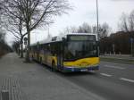 berlin Solaris Urbino auf der Linie M11 nach U-Bahnhof Oskar-Helene-Heim an der Haltestelle Marienfelde Nahmitzer Damm/Marienfelder Allee.