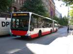 hamburg Mercedes-Benz O 530 II (Citaro Facelift) auf der Linie 109 nach Hauptbahnhof/ZOB an der Haltestelle Hauptbahnhof/M�nckebergstra�e.