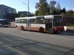 hamburg Mercedes-Benz O 405 N (Niederflur-Stadtversion) auf der Linie 275 am Bahnhof Rahlstedt.