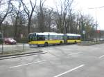 berlin Solaris Urbino auf der Linie 316 am S-Bahnhof Wannsee.