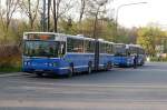 Scania sonstige Scania CN113ALB PE079 und PE098,
14.04.2009 Krak�w (Krakau), Kombinat