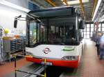 Solaris Urbino 16.04.09,�ffentliche Besichtigung bei der Bogestra,Omnibus-Betriebshof und Werkstatt in Gelsenkirchen-�ckendorf.Mehrere Termine wurden in der Tageszeitung WAZ ausgeschrieben.Hier zu sehen ein SOLARIS Nr.0311 in der Werkstatt. 