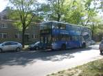 berlin MAN-Doppeldecker auf der Linie 237 nach S+U Bahnhof Rathaus Spandau an der Haltestelle Staaken Am Kurzen Weg.