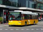 Postauto Postauto - Volvo-Hess  BE 615598  unterwegs auf der Linie 177 bei der Trolleybus Haltestelle von Bern mobil vor dem Bahnhof Bern am 14.04.2009