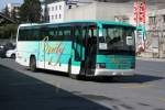 Mercedes-Benz O 404 Marty, Varen, VS 5'689 (Mercedes-Benz O404, 1998) am 11.4.2009 im Einsatz auf der LLB-Linie Sierre-Salgesch-Varen beim Bahnhof Sierre.