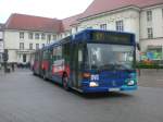 mercedes-benz-o-405-n-niederflur-stadtversion Mercedes-Benz O 405 N (Niederflur-Stadtversion) auf der Linie 805 nach Liebenwalde am S-Bahnhof Oranienburg.