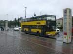 berlin MAN-Doppeldecker auf der Linie 237 nach Staaken Fachinger Stra�e am S+U Bahnhof Rathaus Spandau.