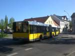 berlin Solaris Urbino auf der Linie 260 nach U-Bahnhof Rudow an der Haltestelle Altglienicke Kirche.