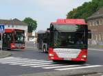 MAN Niederflurbus 2. Generation Ein MAN Bus und ein Mercedes Citaro am 02.06.'09 in Hildesheim HBf./ZOB.