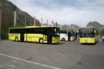 mercedes-benz-o-550-integro Zwei-L�nder-Treffen auf der Bielerh�he: Links des Integro Nr. 12 der Paznauntaler Verkehrsgesellschaft, soeben angekommen aus Landeck, rechts der mbsBus-Integro Nr. 54 aus dem Montafon, unterwegs zum Stausee Kops. 26.7.2008.  