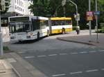 geraer-verkehrsbetrieb-gmbh O 405 GN� 534 auf Linie 17 biegt am 02.06.09 in die Hst.Heinrichstr. ein.