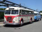 H6B Bustyp H6B der Rostocker Nahrverkehrsfreunde bei warten auf Fahrg�ste in der Haltestelle Dierkower Kreuz,Rostock.(13.06.09)