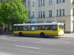 mercedes-benz-o-405-n-niederflur-stadtversion Mercedes-Benz O 405 N (Niederflur-Stadtversion) auf der Linie 309 nach Charlottenburg Schlo�park-Klinik an der Haltestelle Charlottenburg Amtsgerichtsplatz.