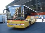 Postauto Setra S313 UL VS 63800 beim Bahnhof in Visp