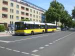 berlin Solaris Urbino auf der Linie 133 nach U-Bahnhof Haselhorst an der Haltestelle Tegel Kamener Weg.