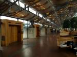 goteborg Kein Bus, aber eine riesige Buswartehalle mit �ber 20 Gates. Direkt im Bahnhof G�teborg nebenan. Fotografiert am 12. Juni 2009.