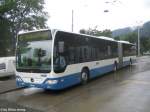 zurich Ein paar wenige Kurse der Linie 32 werden durch das Depot Hagenholz gefahren, was unweigerlich heisst, dass Autobusse auf dem 32er zum Einsatz kommen. Denn im Hagenholz sind mangels Fahrleitung nur Autobusse untergebracht, 23.6.09 Wagen 406 bei der Hst. Strassenverkehrsamt.