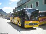Tessin Integro UR 9209 von PU Mattli am 20.6.09 in Airolo. PU Mattli f�hrt ein Umaluf auf der 3 P�sse Fahrt. Und verbringt die Mittagspause jeweils in Airolo. Wegen der schr�gen Bauweise des Bahnhofplatzes von Airolo steht der Wagen so schief in der Gegend rum.