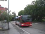 Solaris Urbino Im letzten Dezember wurde in Winterthur die neue Linie 15 eingerichtet. Sie verbindet jeweils zur Hauptvekrehrszeit das Dorf Hegi, das Hegifeld und die Sulzerall�e mit dem Bahnhof Oberwinterthur. Die Linie sollte einer Alternative sein, zur Streichung des Halbstndlicgen Postautos der Linie 680, allerdings nur Abends. Dies zeigt sich auch an den Frequenzen, die Linie 15 ist ziemlich unterbesetzt, und wird jediglich von ein paar Sch�lern ben�tzt, die in Oberwinterthur zur Schule gehen.