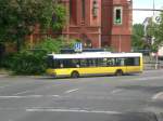 berlin Solaris Urbino auf der Linie 246 am U-Bahnhof Friedrich-Wilhem-Platz.