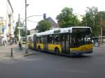 berlin Solaris Urbino als SEV f�r die U-Bahnlinie 2 zwischen S+U Bahnhof Pankow und U-Bahnhof Senefelder Platz.