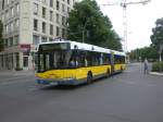 berlin Solaris Urbino als SEV f�r die U-Bahnlinie 2 zwischen S+U Bahnhof Pankow und U-Bahnhof Senefelder Platz. 
