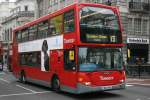 london Transdev SLE22 (Scania/East Lancs N94UD, 2005) am 16.10.2007 am Piccadilly Circus. 
