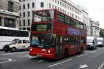 london Arriva London South VLA157 (Volvo/Alexander Dennis B7TL, 2005) am 16.10.2007 in der N�he des Piccadilly Circus. 