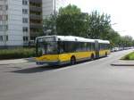 berlin Solaris Urbino auf der Linie M11 nach S-Bahnhof Sch�neweide am U-Bahnhof Johannisthaler Chaussee.
