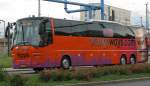 Bova Futura Dieser Bova Futura VDL von Orange Ways bef�hrt am 24.07.'09 die Strecke Dresden->Praha/Prag und ist soeben an der Europareisen-Haltestelle losgefahren
