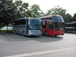 mercedes-benz-o-580-travego Dieser Mercedes Travego von Oppenrieder und dieser Neoplan Starliner von Schnurr standen am 24.07.'09 auf dem Busparkplatz vor dem Busdepot, in Dresden