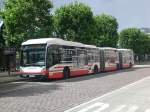 hamburg Van Hool AGG 300 auf der Linie 5 nach Hauptbahnhof/ZOB an der Haltestelle Rathausmarkt.