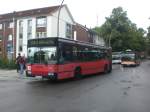 hamburg Mercedes-Benz O 405 N (Niederflur-Stadtversion) auf der Linie 334 nach S-Bahnhof Allerm�he am S-Bahnhof Bergedorf.