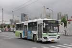 shanghai Daewoo-Bus der Linie 868 am 29. Juli 2009 in Shanghai.