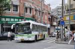 shanghai Trolleybus der Linie 22 am 29. Juli 2009 in Shanghai.