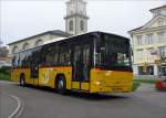 Postauto Volvo-Postauto (Frontansicht) f�hrt vom Kirchplatz in Heiden nach Rehetobel-St.Gallen; 16.10.06
