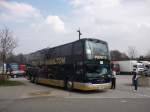 Volvo sonstige Modelle Ein Volvo-Doppeldecker aus England macht Rast an der Rastst�tte Sindelfinger-Wald bei Stuttgart auf der A8 in Richtung M�nchen