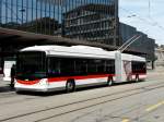 stgallen VBSG - Hess-Swisstrolleybus BGT-N2C Nr.180 unterwegs auf der Linie 4 bei den Haltestellen vor dem Bahnhof St.Gallen am 16.08.2009
