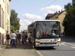dusseldorf-rheinbahn Jumbo 44, ein Setra S 315 NF der Fa Gerda Klingenfu� (Velbert), Wagennummer 9244, Baujahr 2002. Der Bus ist im Einsatz im Auftrag der Rheinbahn AG D�sseldorf als Linie 742 (Mettmann, Jubil�umsplatz - Haan-Gruiten Bf - Haan-Thienhausen). Aufgenommen am 22.08.2009. Ort: Mettmann, Stadtwald(S) (Ersatzhaltestelle wegen Bahnhofsfest)
