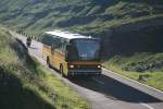 Postauto F�r die Sommersaison muss PU AAGU, Altdorf, jeweils ein Fahrzeug von einem anderen PU anmieten. W�hrend dies fr�her meist der NAW von PU Schnider, Sch�pfheim, war, war im Sommer 2008 der Setra 213UL Nr. 9 von PU Tschannen, Zofingen, im Urnerland stationiert. Am Wochenende wurde er dann jeweils auf den beiden Wochenend-Zusatzkursen eingesetzt, weshalb er am 10.8.08 kurz nach 9 Uhr bereits zum zweiten Mal an diesem Tag die Passh�he �berquert hat und nun talw�rts zum Hotel Klausenpass f�hrt. 