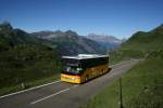 Postauto In seiner ersten Saison ist der Setra 412UL Nr. 59 am 10.8.2008 unterwegs zwischen Balm und dem Klausenpass. 