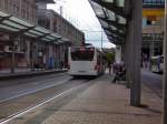 saarbrucken Die Linie 124 f�hrt an der Haltestelle Hauptbahnhof vor.