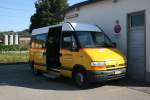 Postauto CarPostal Ouest FR 218'709 (Renault Master T35 120dci, 2002, stationiert in Cheiry) am 31.8.2009 in Granges-Marnand.