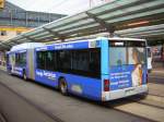 saarbrucken Ein weiterer Gelenkbus an  seiner Haltestelle am Hauptbahnhof.Das Foto wurde am 07.09.2009 aufgenommen.
