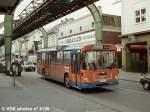 Stadtbus 7913 der WSW -
W-Vohwinkel, Kaiserstraße ... Stadtbus 7913 der WSW -
W-Vohwinkel, Kaiserstraße ...