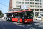 Setra S 300er-Serie NF BVR D-BV 229 tr�gt Werbung zur Kulturhauptstadt Essen 2010.
Essen HBF 18.9.2009