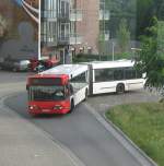 bremer-strasenbahn-ag-bsag Diesen Bus Wagen 4758 sah im im Mai in der Wendeschleife am EKZ Haven H��vt fahren, im ersten Moment, wo ich ihn gesehen habe war ich doch sehr erstaunt. Aber verfahren hat er sich sicherlich nicht. 