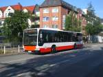 hamburg Mercedes-Benz O 530 II (Citaro Facelift) auf derLinie 142 nach S-Bahnhof Harburg am S-Bahnhof Harburg Rathaus.