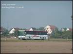 finsterwalde---nahverkehr-gmbh-elbe-elster-nvg EE N 310 auf seiner Fahrt nach Falkenberg/Elster hier bei der Ausfahrt aus Herzberg/Elster. Normal f�hrt diese Linie nach Elsterwerda. Im Ziel ist Falkenberda zulesen. Das kommt durch die Lauftschrift an diesen Bussen.